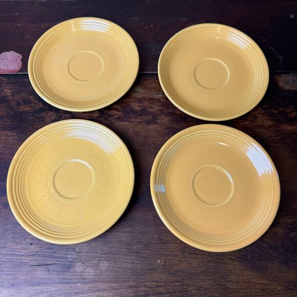 Set of 4 Fiesta Fiestaware Original Vintage 1936-1969 Yellow‎ Saucer Plates - Picture 1 of 6